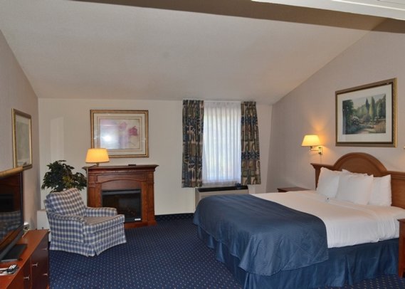 Clarion-Conference Ctr - Northampton, MA