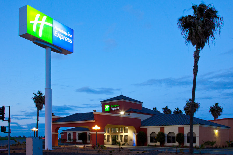 Holiday Inn Express Santa Nella - Riverbank, CA