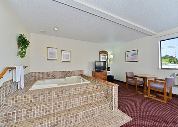 Econo Lodge - Somerset, PA