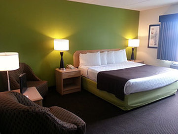Americinn - Oshkosh, WI