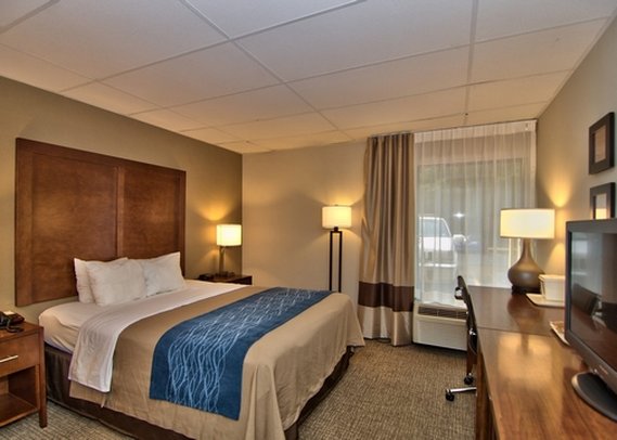 Comfort Inn Clarks Summit - Clarks Summit, PA