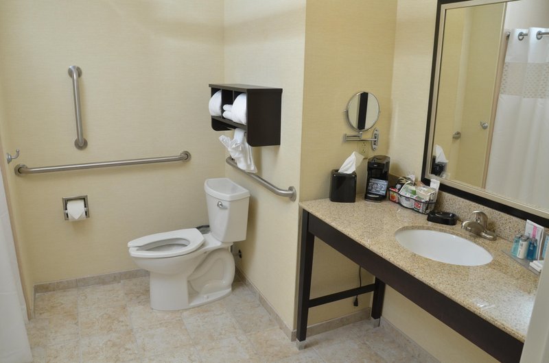 Hampton Inn-Sharon - West Middlesex, PA