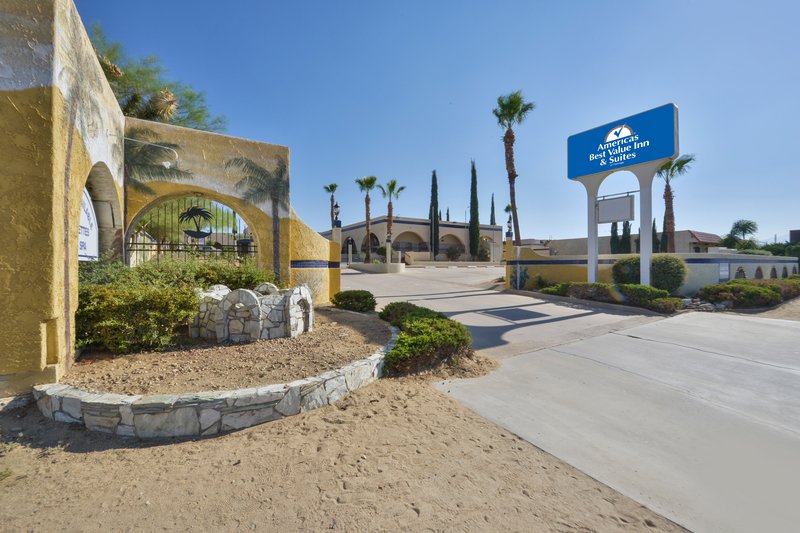 Americas Best Value Inn & Suites Yucca Valley - Yucca Valley, CA