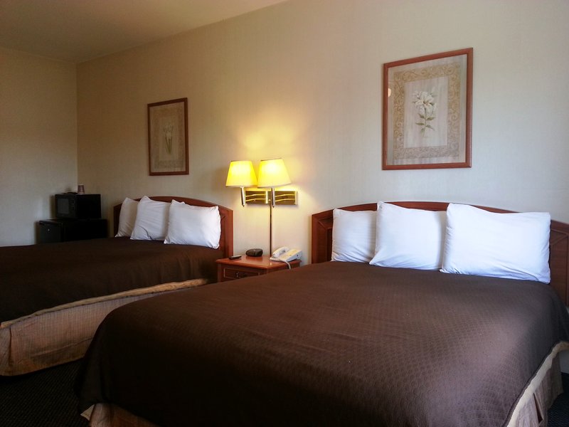 Americas Best Value Inn - Westmorland, CA