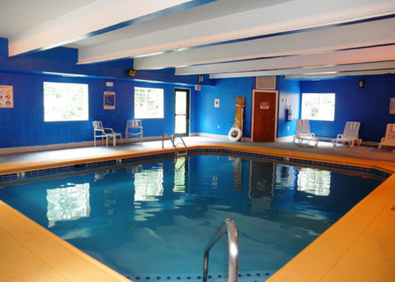 Rodeway Inn & Suites - Carmel, IN