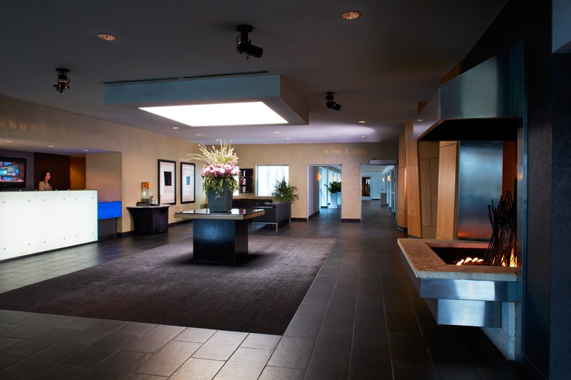 Crowne Plaza - Minneapolis, MN