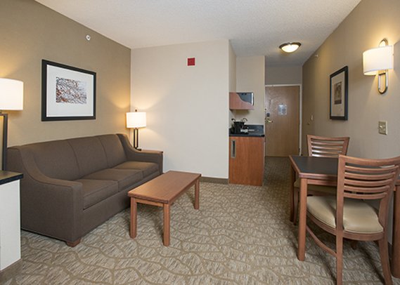 Comfort Inn & Suites - West Chester, OH