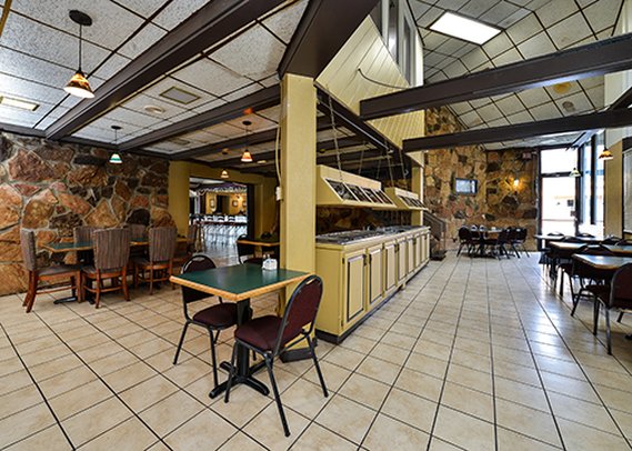 Inn By The Lake - Gilbertsville, KY