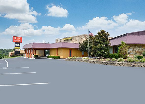 Inn By The Lake - Gilbertsville, KY