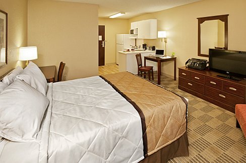 EXTENDED STAY AMERICA - Whitestone, NY