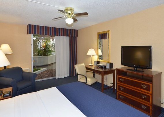Holiday Inn AMARILLO I-40 - Amarillo, TX