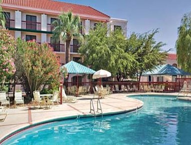 Wyndham El Paso Airport Hotel And Water Park - El Paso, TX