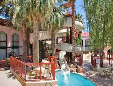 Wyndham El Paso Airport Hotel And Water Park - El Paso, TX