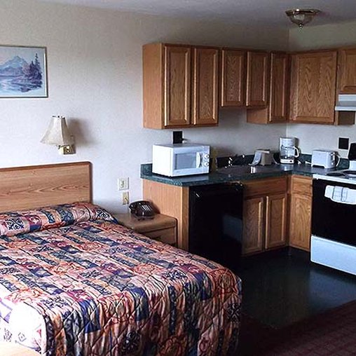 Crown Park Inn - Caribou, ME