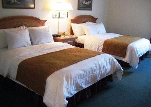 Crossings by GrandStay Inn and Suites - Waseca, MN