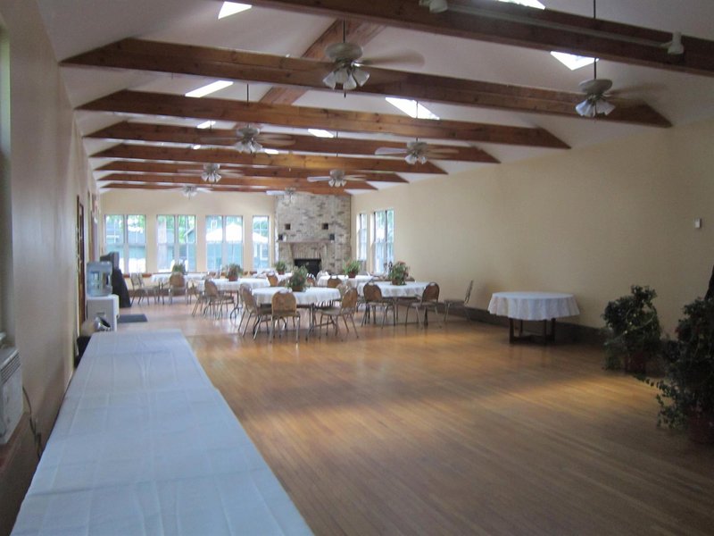 Valley Brook Inn and Cottages - Wurtsboro, NY