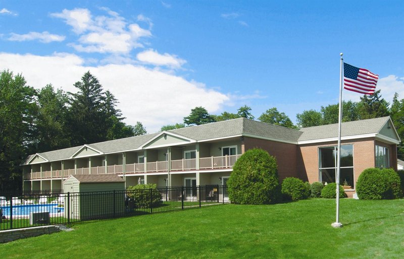 University Inn Academic Suites - Orono, ME