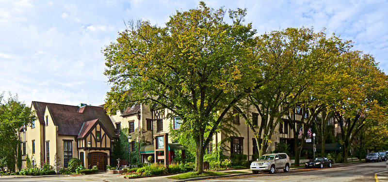 Deer Path Inn - Lake Forest, IL