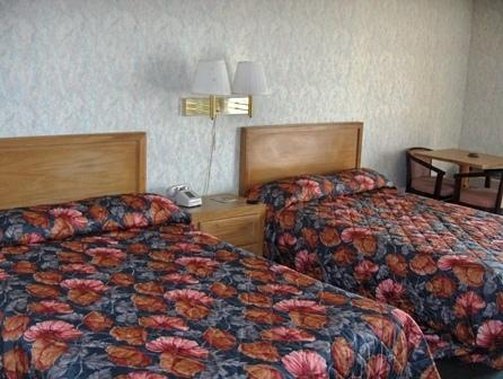Regal Inn - Rockingham, NC