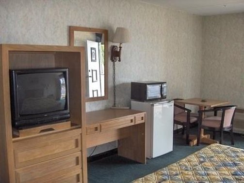 Regal Inn - Rockingham, NC