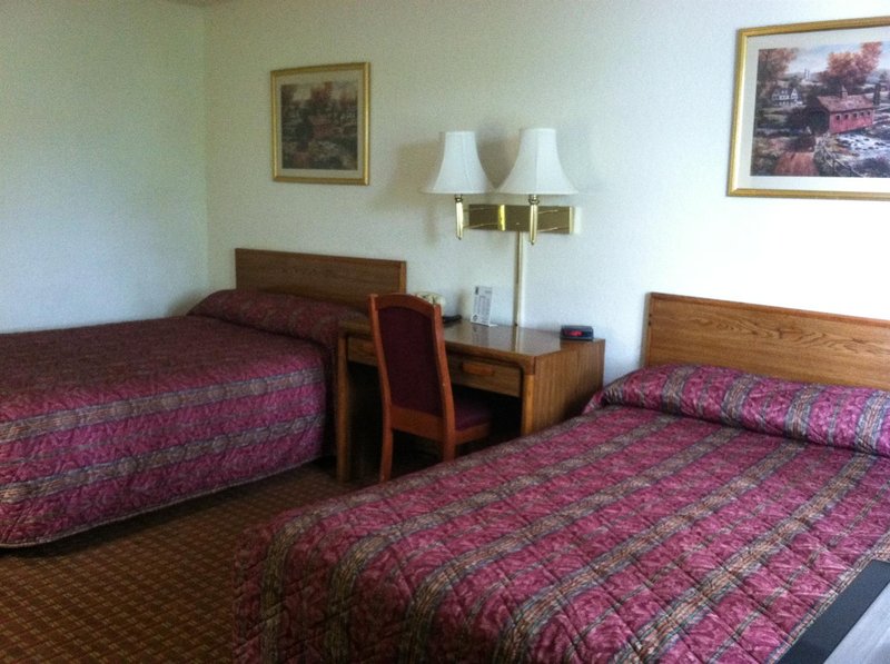 Corning Inn - Painted Post, NY