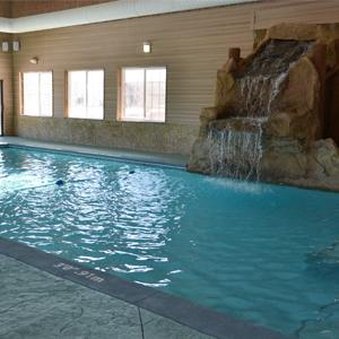 Crooked River Lodge - Alanson, MI