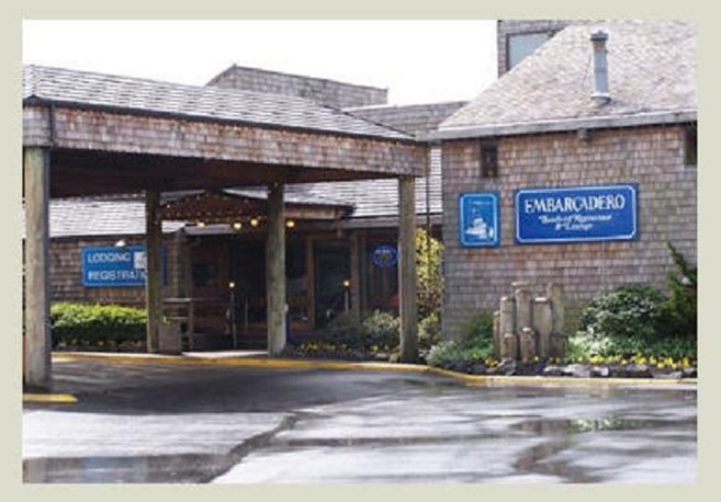 Embarcadero Resort Hotel - Newport, OR