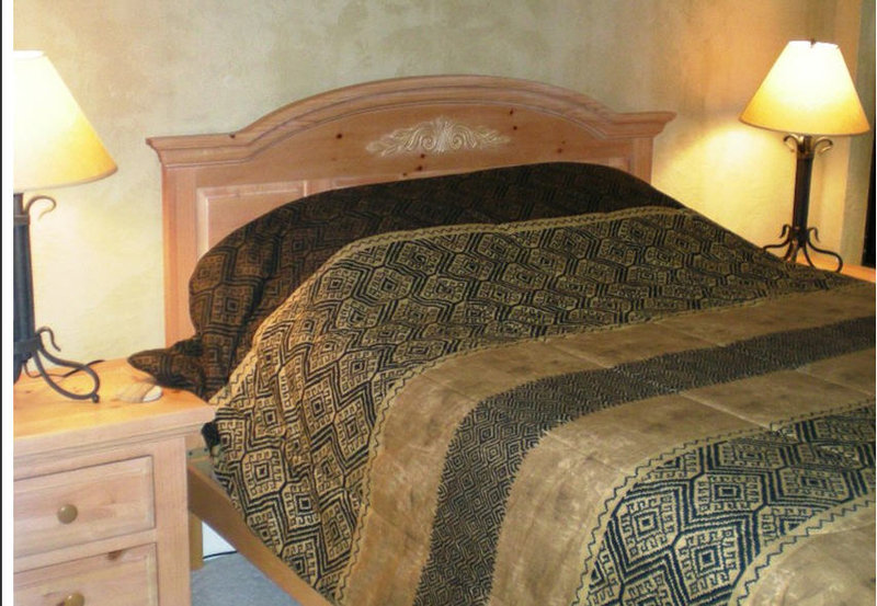 Embarcadero Resort Hotel - Newport, OR