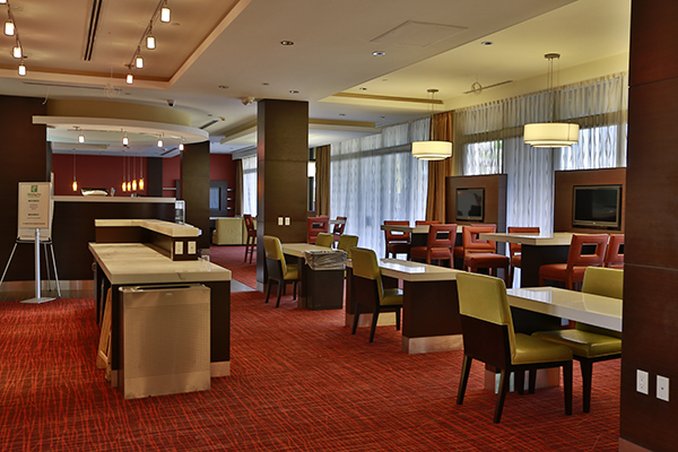 Holiday Inn Long Beach Downtown - Long Beach, CA