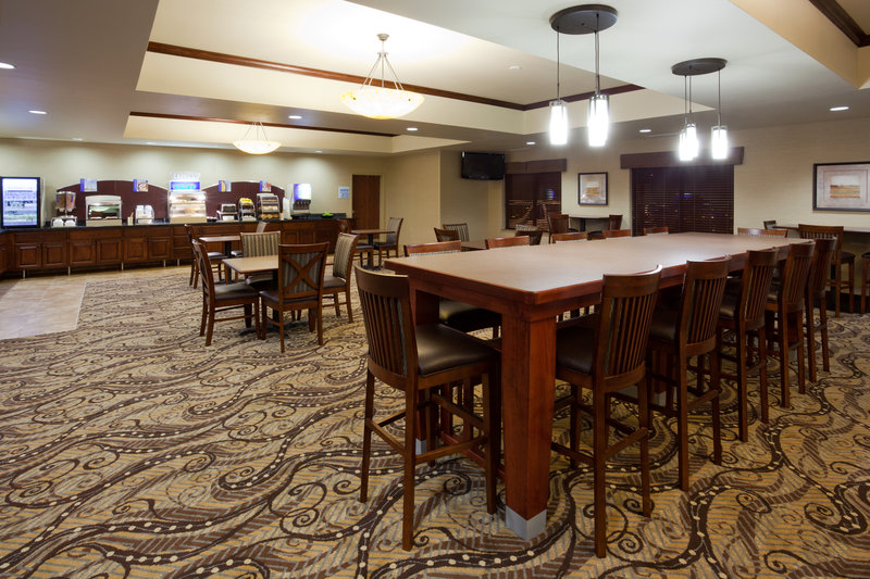 Holiday Inn Express & Suites MINNEAPOLIS SW - SHAKOPEE - Shakopee, MN