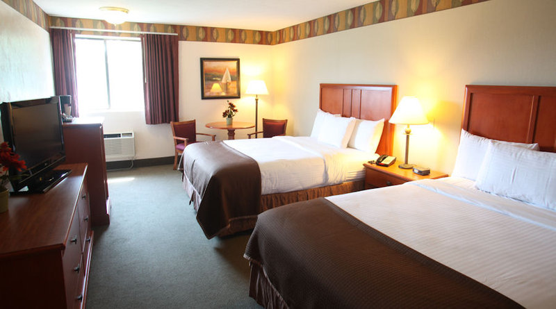 Bayside Resort Hotel - West Yarmouth, MA