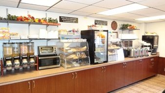 Days Inn - Petoskey, MI