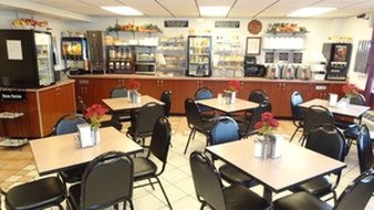 Days Inn - Petoskey, MI