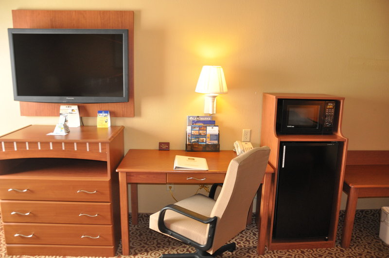 Best Western - Denton, MD