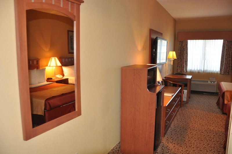 Best Western - Denton, MD