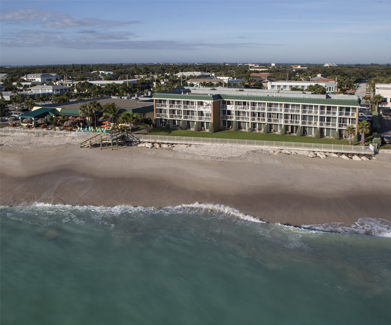 Holiday Inn Hotel & Suites VERO BEACH-OCEANSIDE - Sebastian, FL