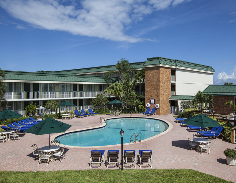 Holiday Inn Hotel & Suites VERO BEACH-OCEANSIDE - Sebastian, FL