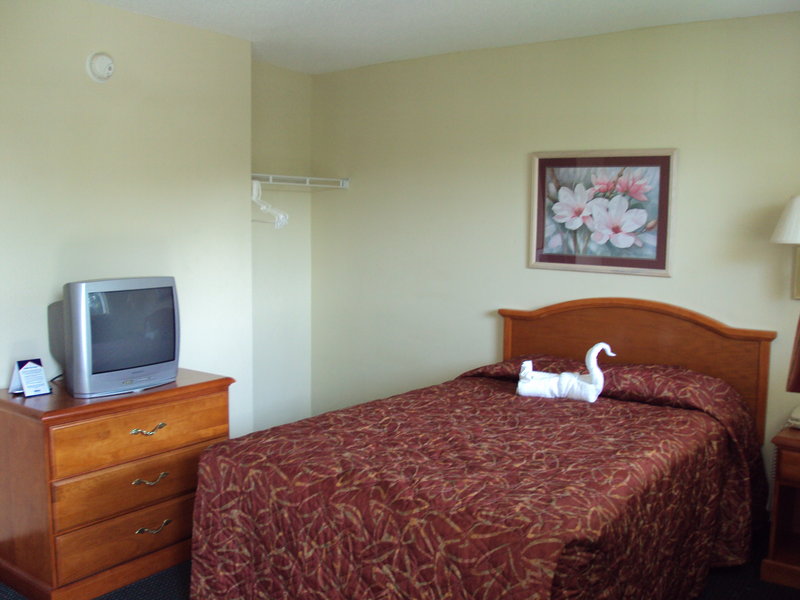 Suburban Extended Stay West Six Flags - Lithia Springs, GA