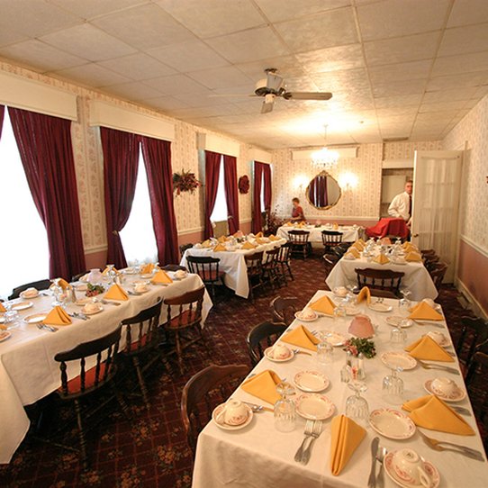 Riverside Inn - Cambridge Springs, PA