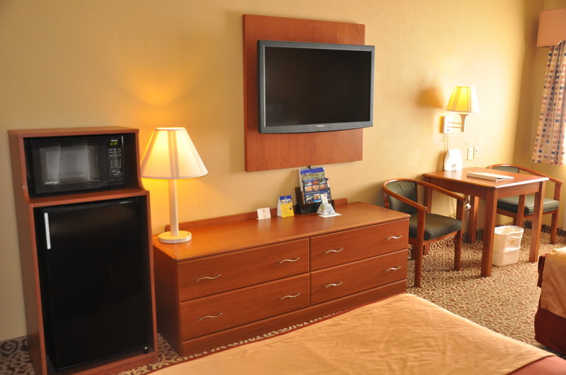 Best Western - Denton, MD