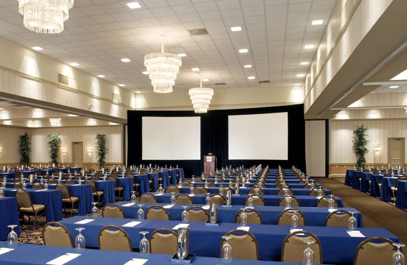 Crowne Plaza CINCINNATI NORTH - Cincinnati, OH