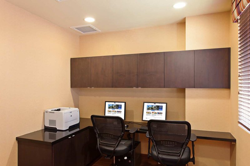 Hampton Inn & Suites San Clemente - San Clemente, CA