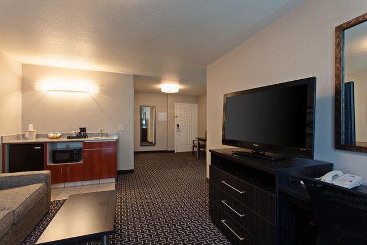Holiday Inn Express - Fort Huachuca, AZ