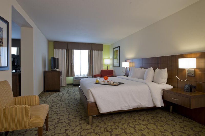 Western Inn & Suites - Winona, MS