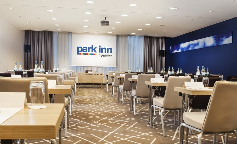Hotel Park Inn by Radisson Stuttgart Meeting Room