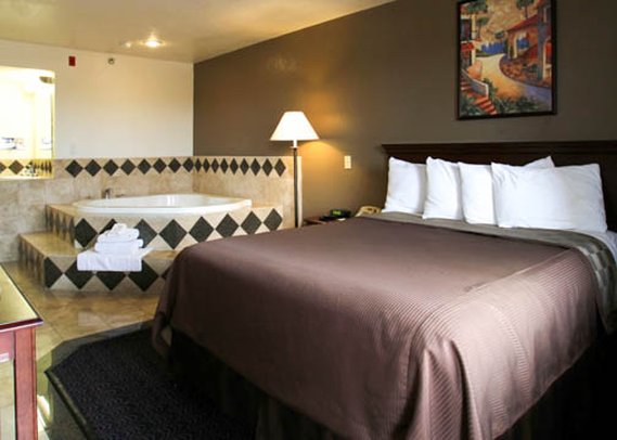 Rodeway Inn - San Ysidro, CA
