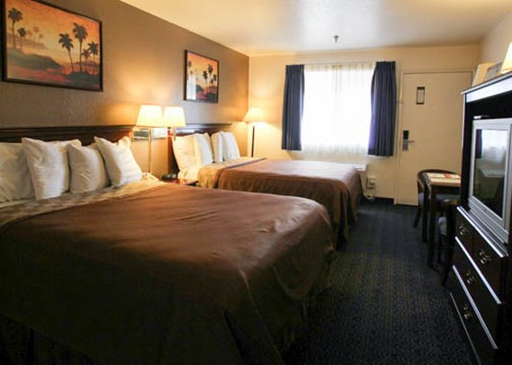 Rodeway Inn - San Ysidro, CA