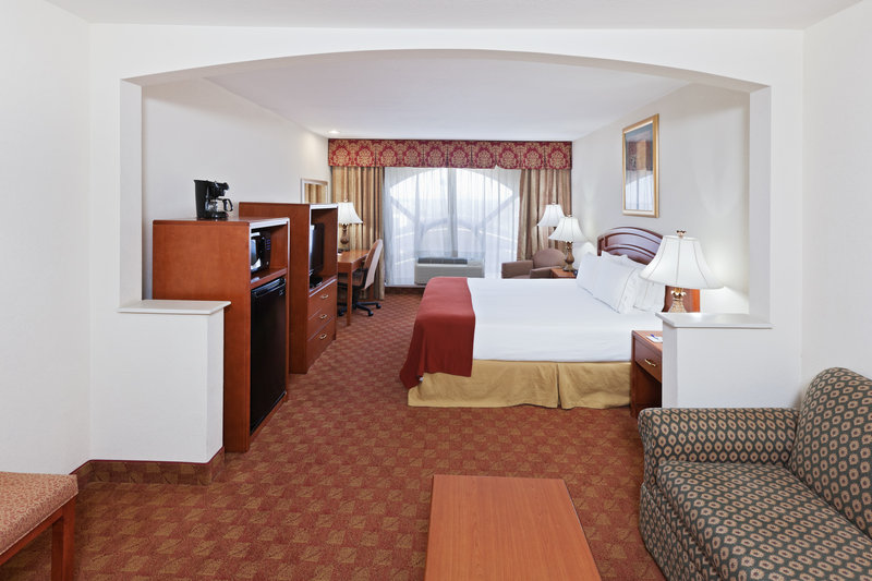 Holiday Inn Express BIG SPRING - Big Spring, TX