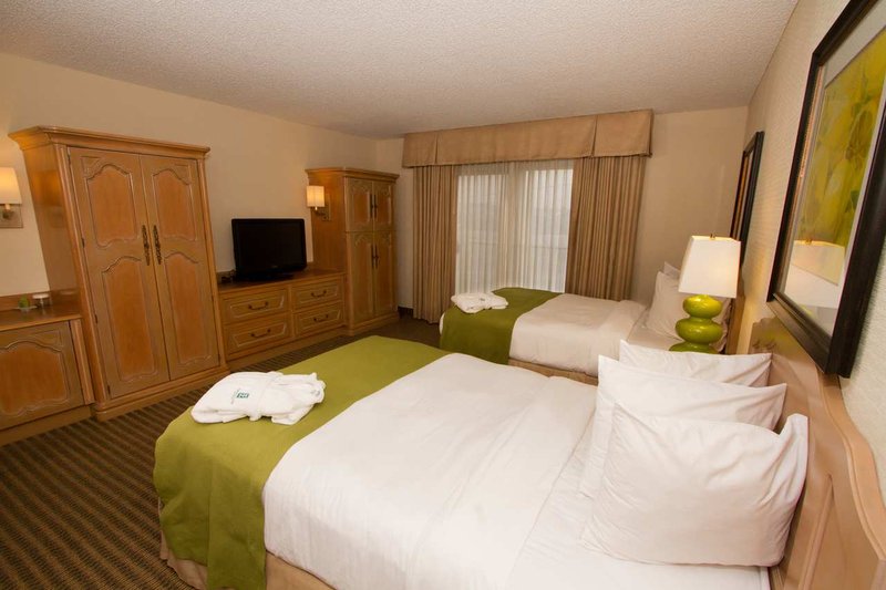 Embassy Suites By Hilton Anaheim North - Anaheim, CA