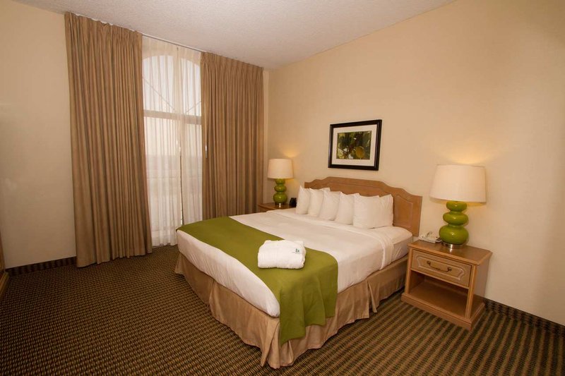 Embassy Suites By Hilton Anaheim North - Anaheim, CA